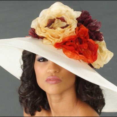 SE6055- Elegant ladies cream hat straw with large flowers - SHENOR COLLECTIONS