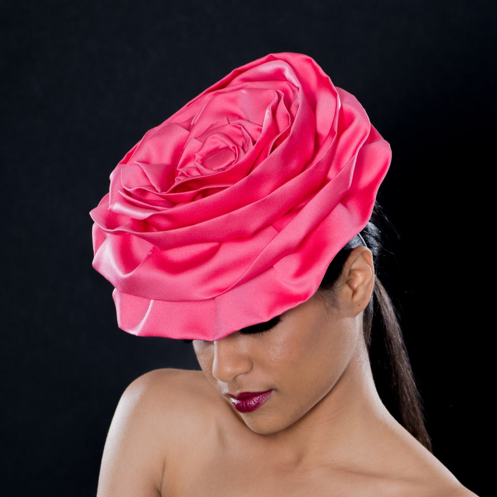salmon pink ladies fascinator in satin fabric