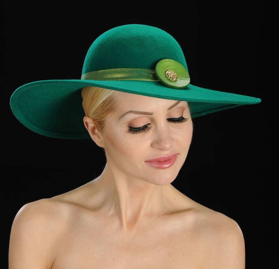 dress hats, winter ladies hats, Ladies Green felt with large button