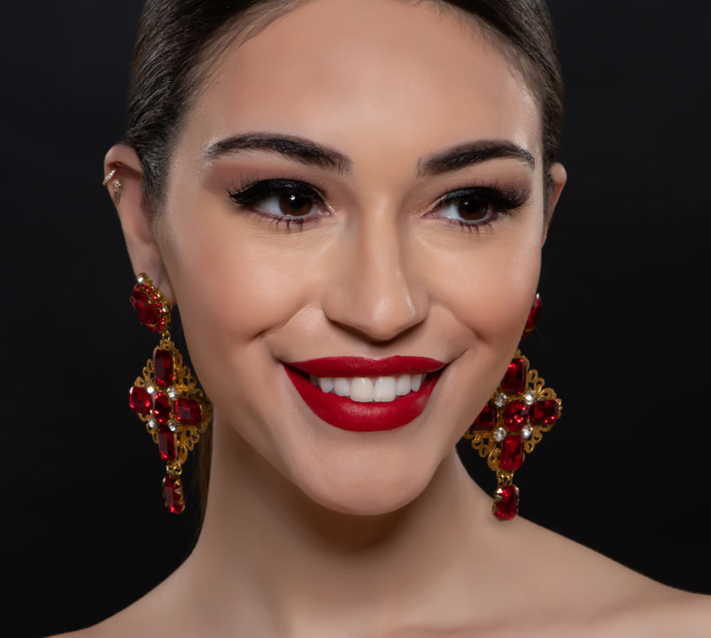 red-earrings-gemstones-women