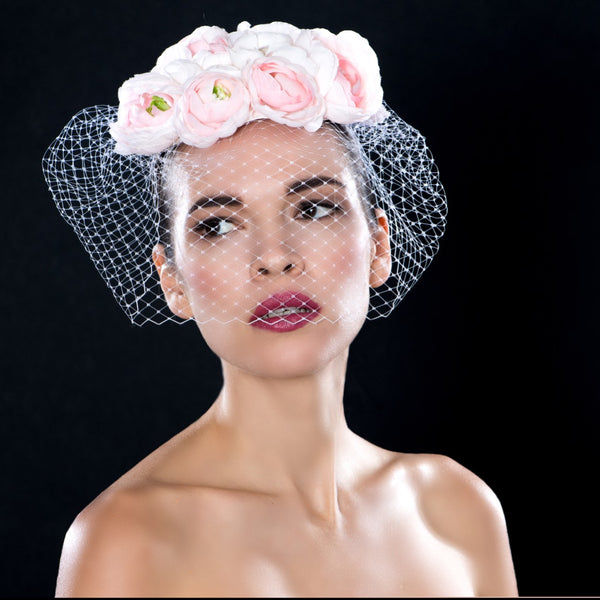 ladies fascinators, wedding hats