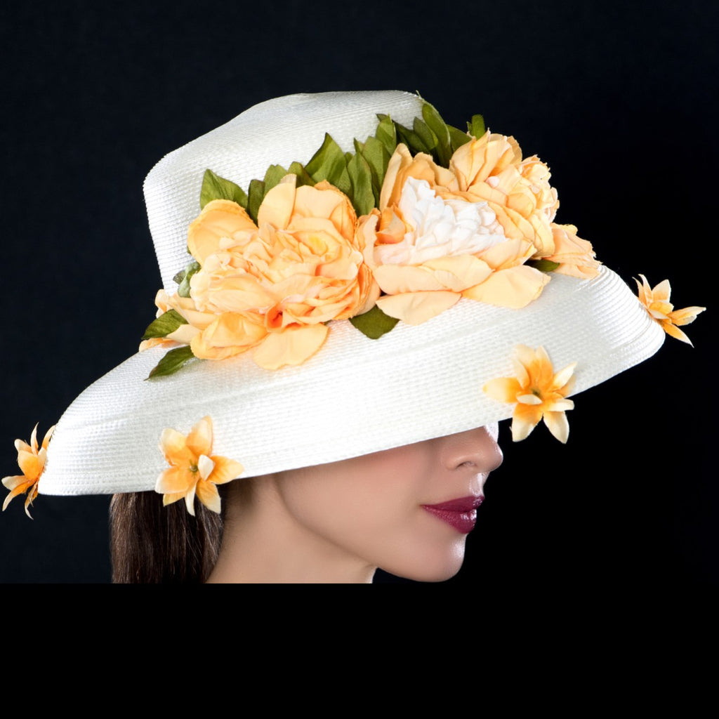 NA0641- Ladeis cream dress hat with flowers
